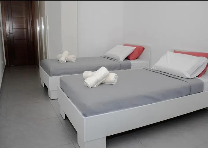 Brilliance Of The Sea * Saint Julian's